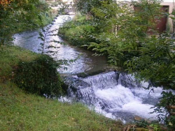 Le Moulin Aux Moines Bed and Breakfast Croissy-sur-Celle Esterno foto