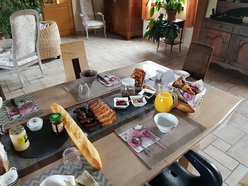 Le Moulin Aux Moines Bed and Breakfast Croissy-sur-Celle Esterno foto